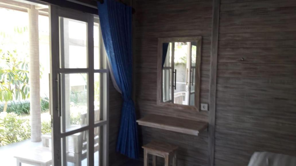 Vista Huts Lembongan Hotell Exteriör bild